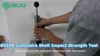 Hoe test u de slagvastheid van de armatuurschaal volgens IEC 60598-1?
